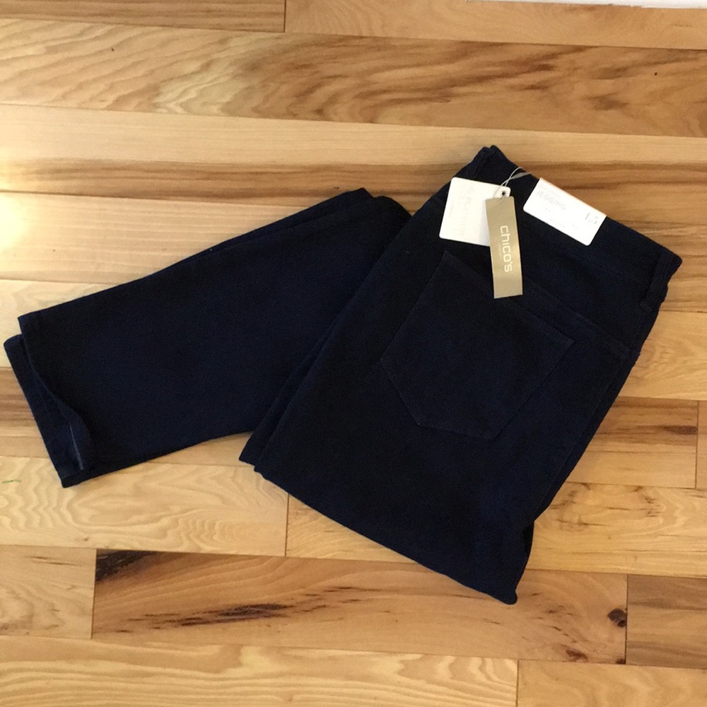 Chico’s The Platinum Jegging NWT Size 1.5